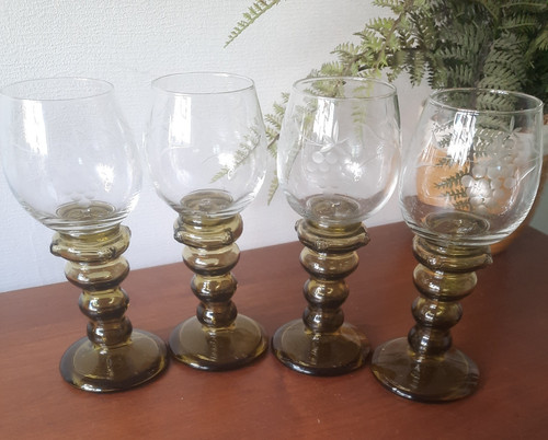 Vtg wine glasses green - x,