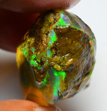 Red Opal Rough 58.10 Carat