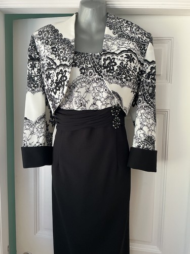 Condici motb ivory - and, black