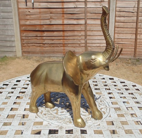 Metal brass elephant - (#1664),