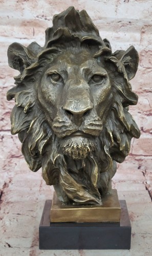 Bust male lion - lion, bronze