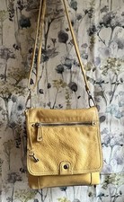 FOSSIL Lemon Leather Shoulder