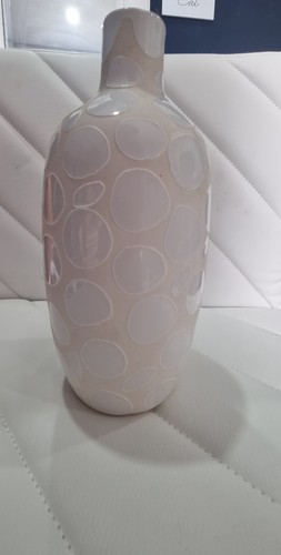 Polkadot style cream - style, and