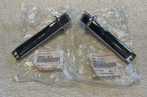 Pair front footrests - pair,