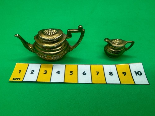 Vintage brass coloured metal