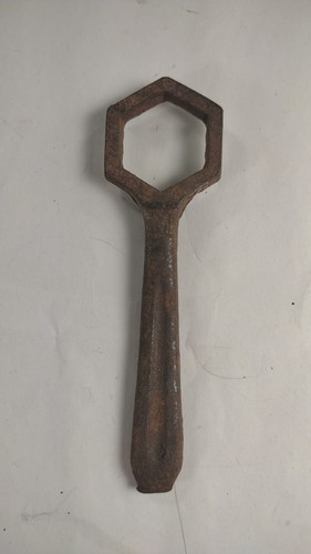Antique scythe snath adjusting - scythe,