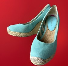 BCBG Generation Aqua Turquoise Espadrille Wedge Heel Shoes Size 8 1/2M PL-FINLY