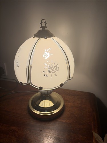 Vintage lloytron gold base - gold,