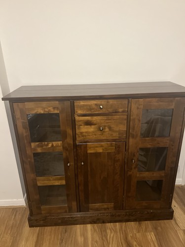 Laura ashley garrat - laura,