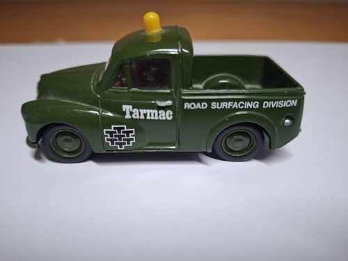 Corgi morris minor pickup - corgi,