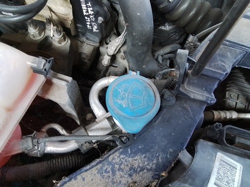 Washer bottle ford - washer, focus
