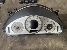 06 MERCEDES E-CLASS Instrmnt