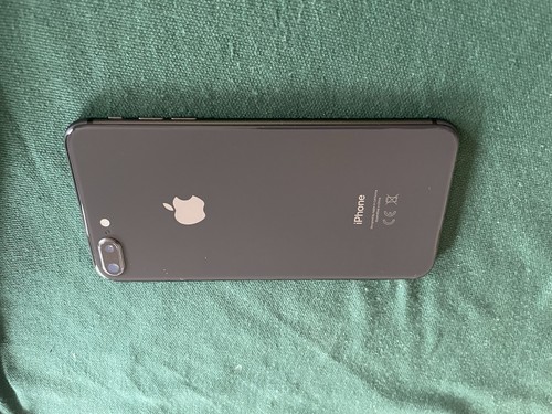 Iphone plus 64gb - 8,