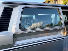 VW T25 T3 CARAVELLE O/S RIGHT REAR WINDOW GLASS