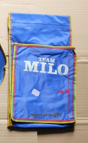 Team milo easel - team, with