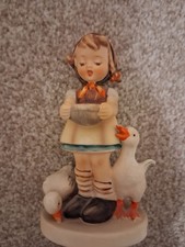 Goebel Hummel Figurine 'Be Patient' Vintage 1960s