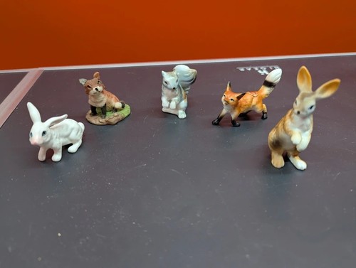 Japanese porcelain figurines