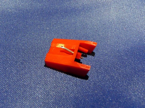 Diamond stylus needle - diamond, for