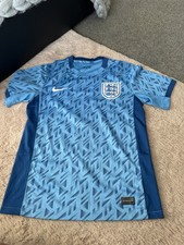 Ladies England Training Shirt Size Small Child