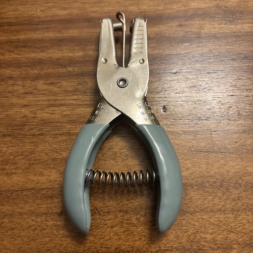 Vintage mcgill paper king - mcgill,