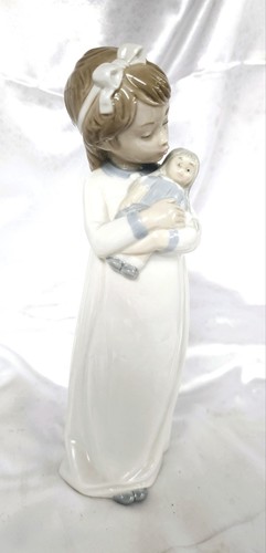 Lladro nao ready - ready, bed