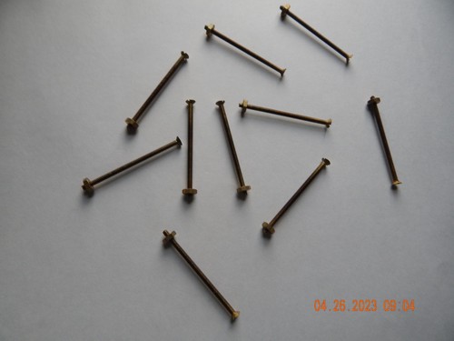 Brass flat head - head, slotted