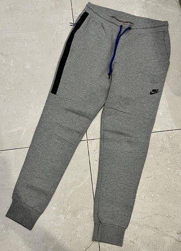 100 authentic nike tech track - 100%,