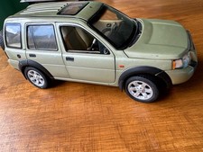 ERTL RC2 1:18 Scale 2003 Land