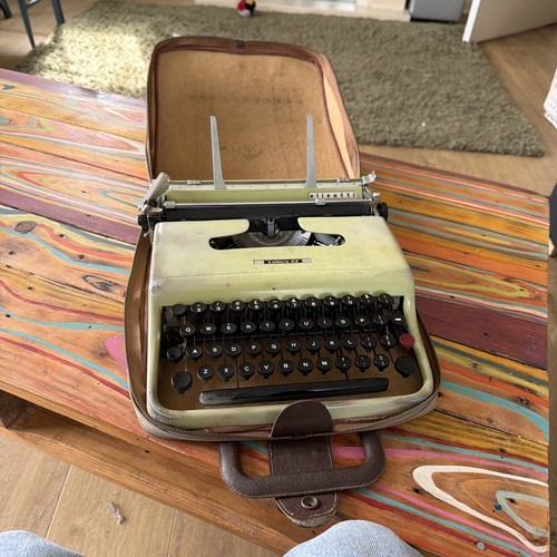 Olivetti lettera portable - olivetti,