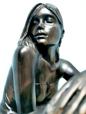 VINTAGE LE NANTEC STYLE RESIN