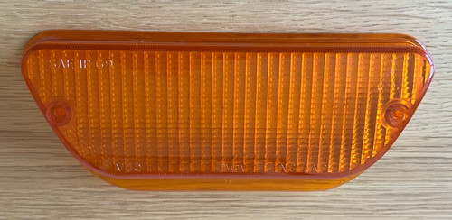 Vega v40 front - indicator, lens