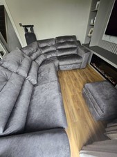 Brand New Corner Sofa from ScS wity 2 Electric Recliners And USB/USB-C Chargers.