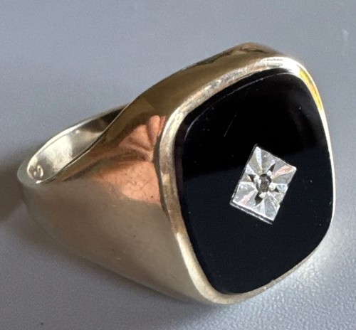 Gents 9ct yellow gold 375 - gold, onyx