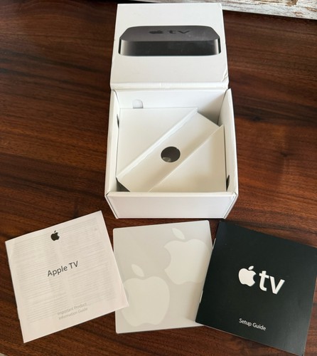 Apple 2nd generation - apple, media