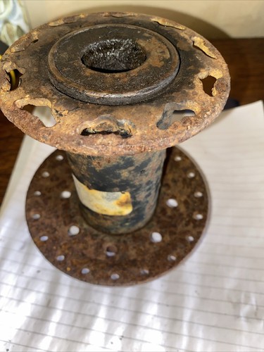 British triumph bolt type - on,