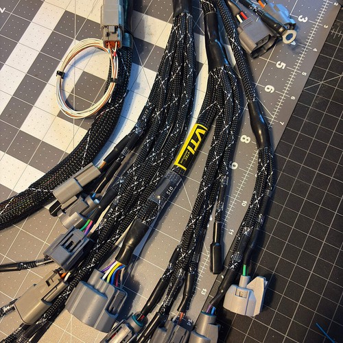 Series engine harness - harness, –