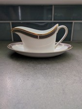 Wedgwood Shagreen Cocoa Gravy Boat & Stand