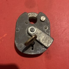 ERA 5 LEVER PADLOCK 1 KEY..SEE PHOTOS 