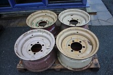 SET OF FOUR EX-MILITARY WIDE TRACK 11X20" WHEEL RIMS 6 BOLT UNIMOG MODELS
