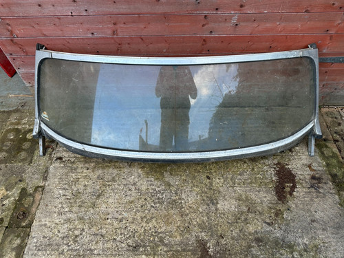 Mgb roadster windscreen - mgb,