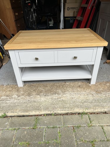 Painted solid oak coffee - , table