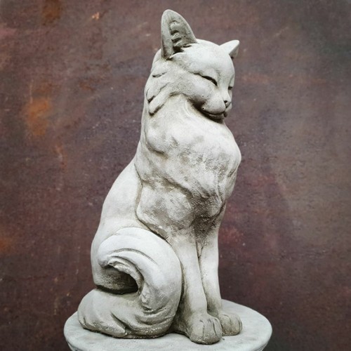 Lovely cat stone - cat, |