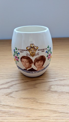 Holkham pottery 1981 - holkham,