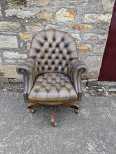 Vintage Tan Leather Chesterfield Style Swivel Directors Chair