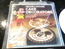 Vintage WL HOUSEWARES Disney Mickey Mouse & Friends Cake Stencils