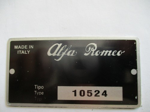 Nameplate alfa romeo - alfa,