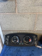 Rover P5b Coupe Dash Clocks