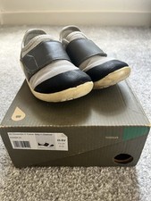 Bobux I-walk Dimension II Trainer Charcoal & Grey Used 7.5 UK