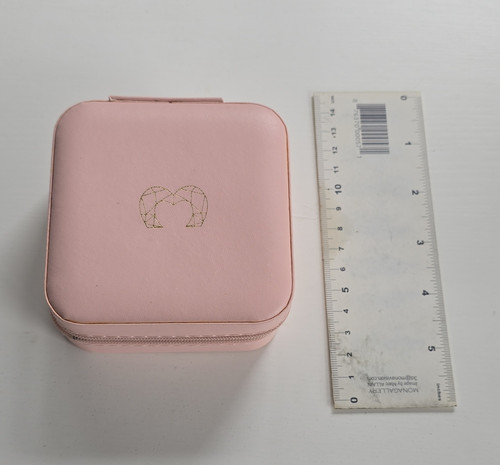 Sophia jewelspink square - sophia,