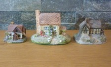 3 Collectable Cottage